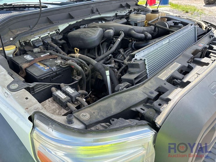 2012-ford-f450-image-8