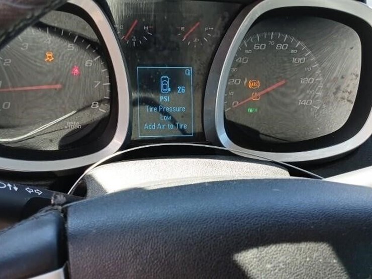 2014-chevrolet-equinox-image-2