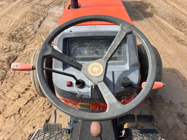 kubota-m9000-image-26