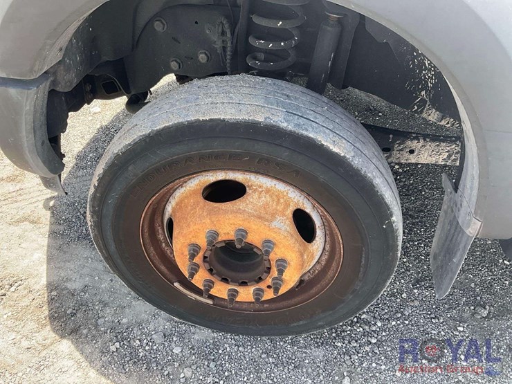 2019-ford-f450-image-25