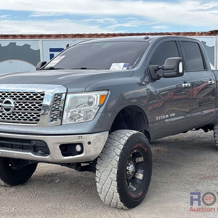2018 NISSAN TITAN