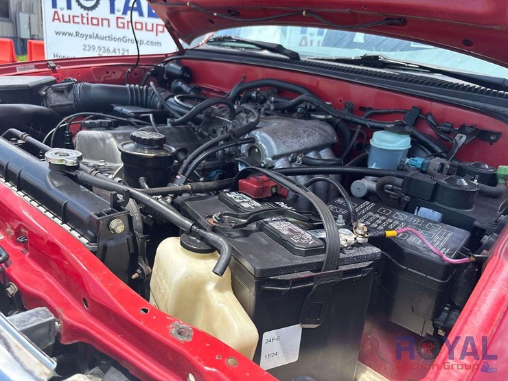 1999-toyota-tacoma-image-15