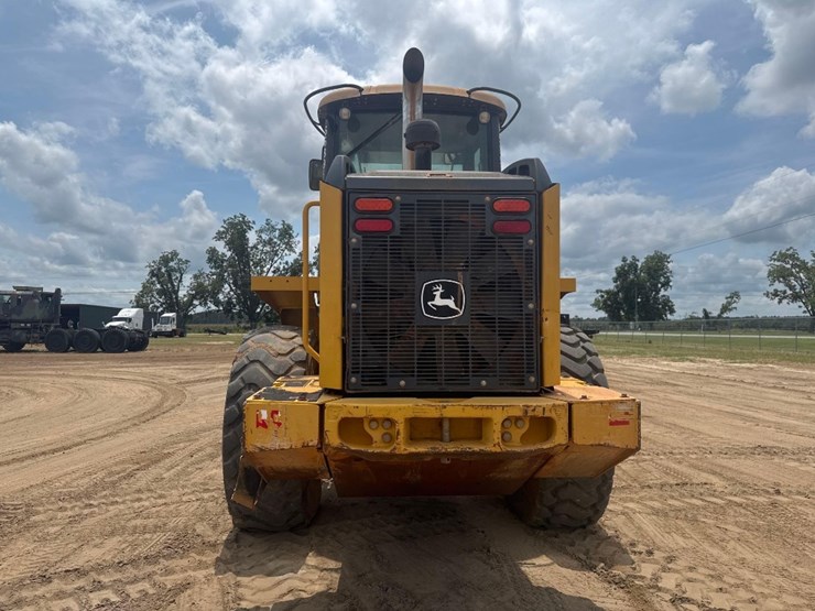 2014-deere-544k-image-7