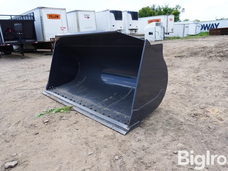 case-84242192-bucket-image-1