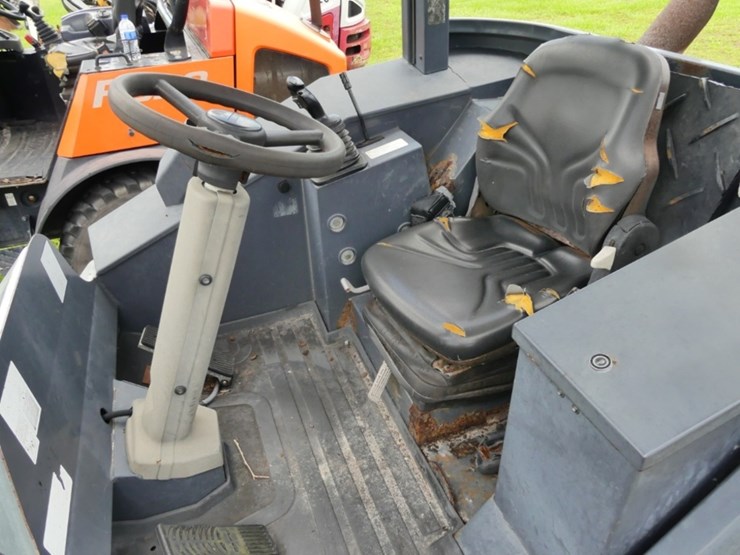 deere-304k-image-12