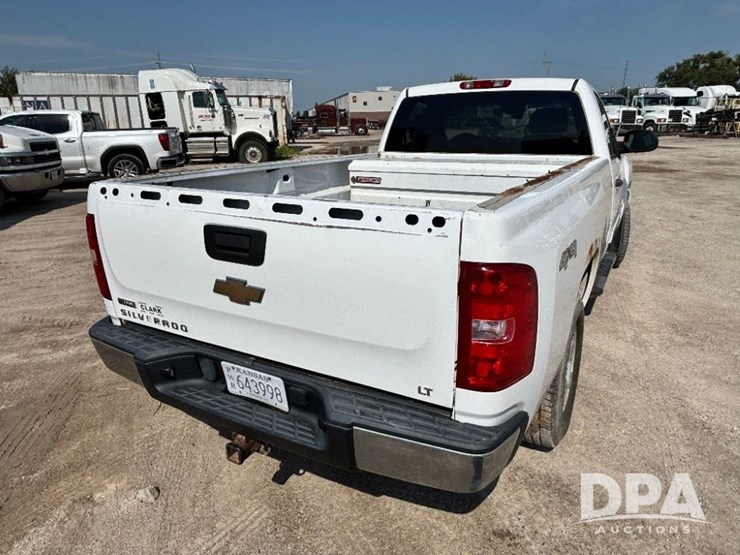 2008-chevrolet-silverado-image-7