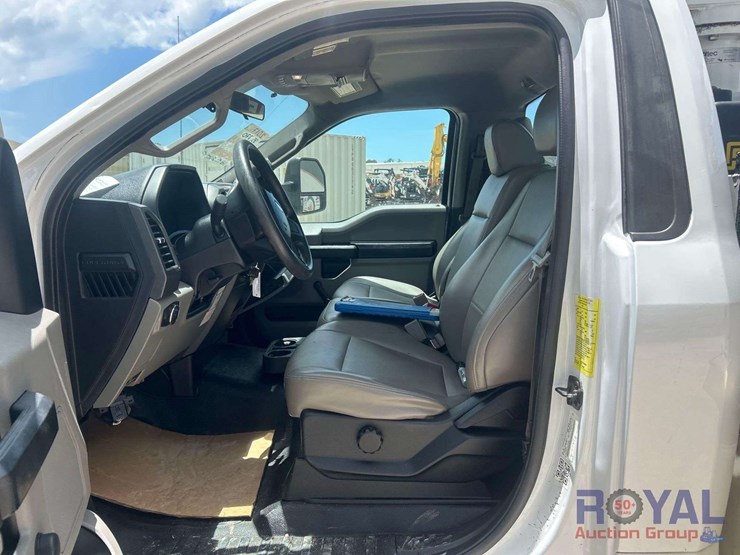 2017-ford-f450-image-7