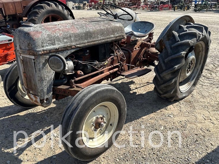 ford-8n-image-1