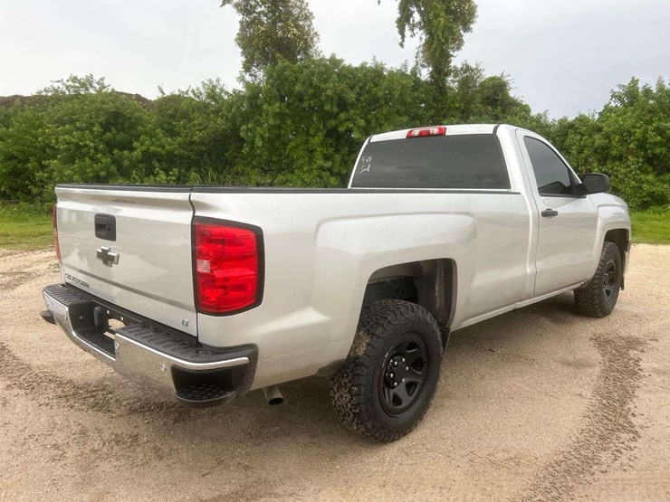 2015-chevrolet-silverado-1500-image-5