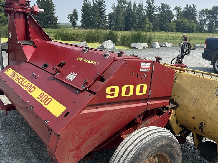 new-holland-900-image-4