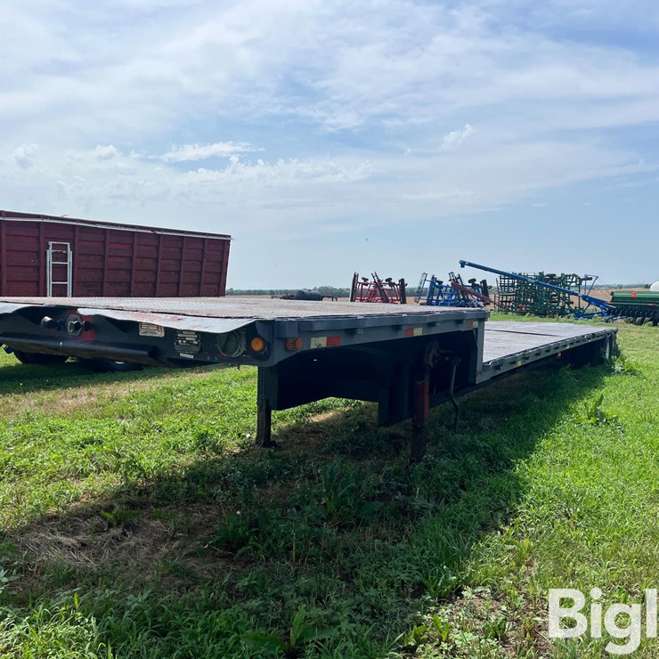 1990 TRAILMOBILE TRAILER
