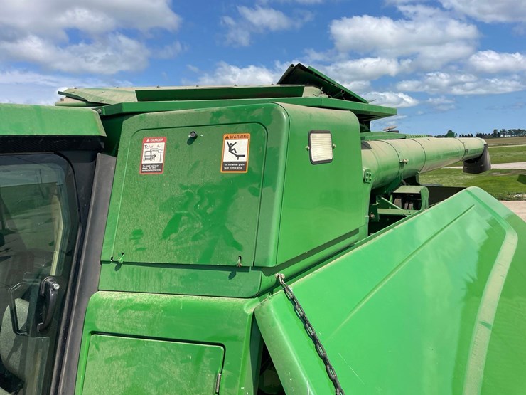 2002-john-deere-9550-image-62