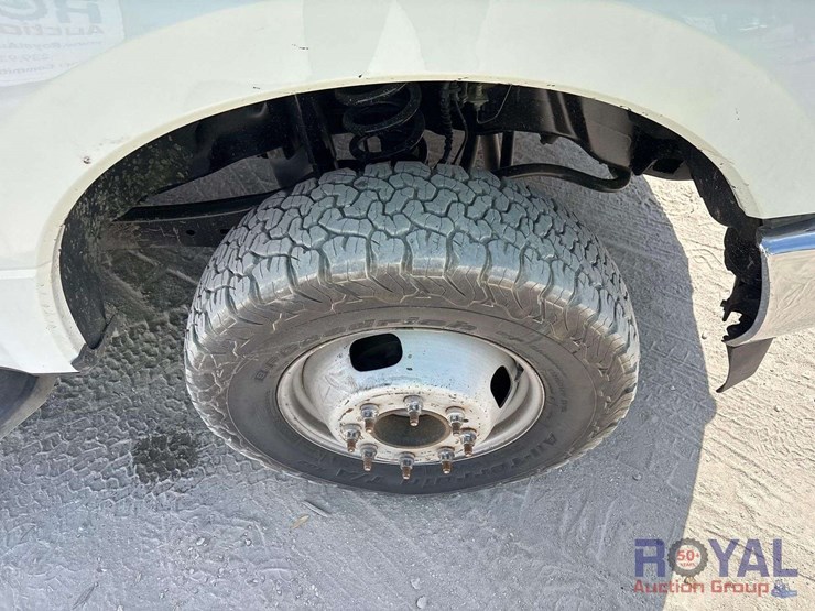2019-ford-f350-image-18
