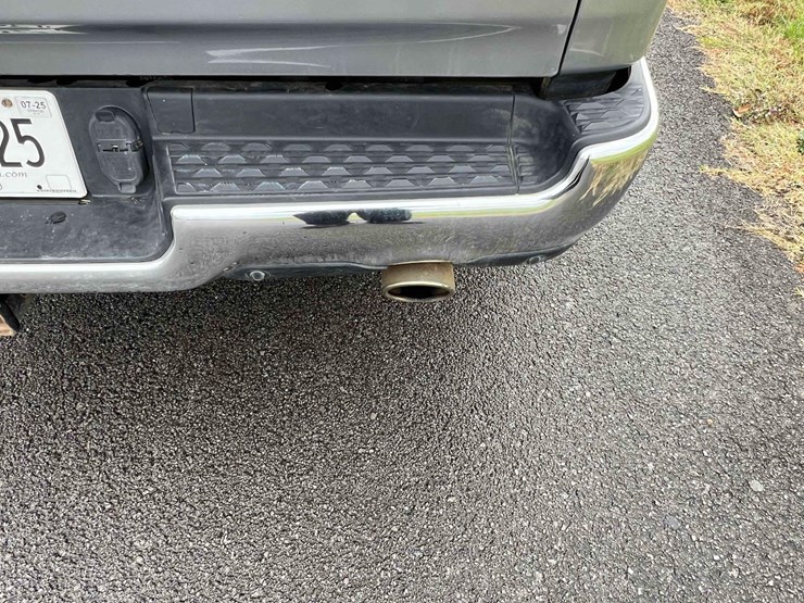 2021-ram-1500-big-horn-image-40