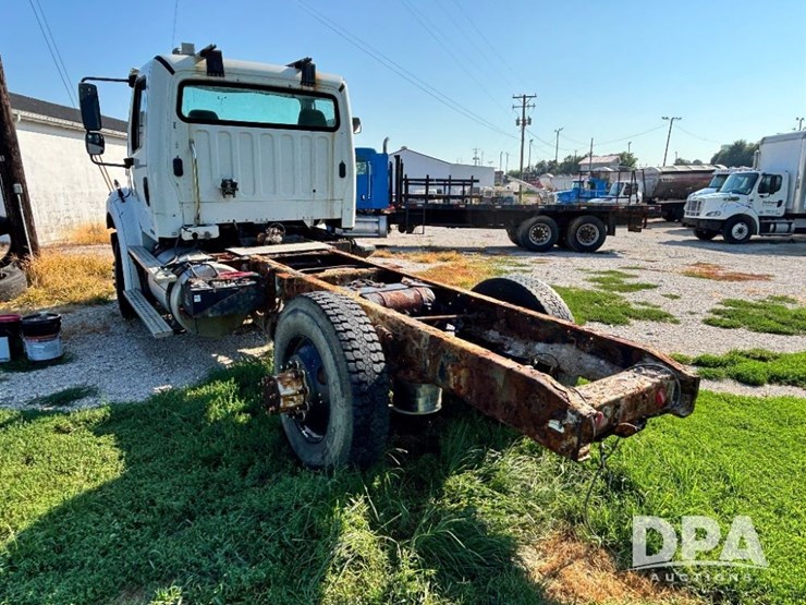 2011-freightliner-truck-(gp11247,-unit-115385)-image-8