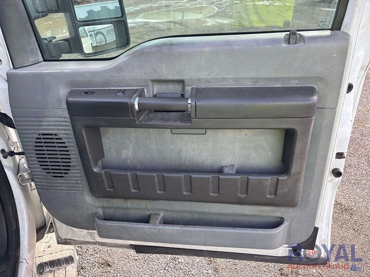 2014-ford-f250-image-26