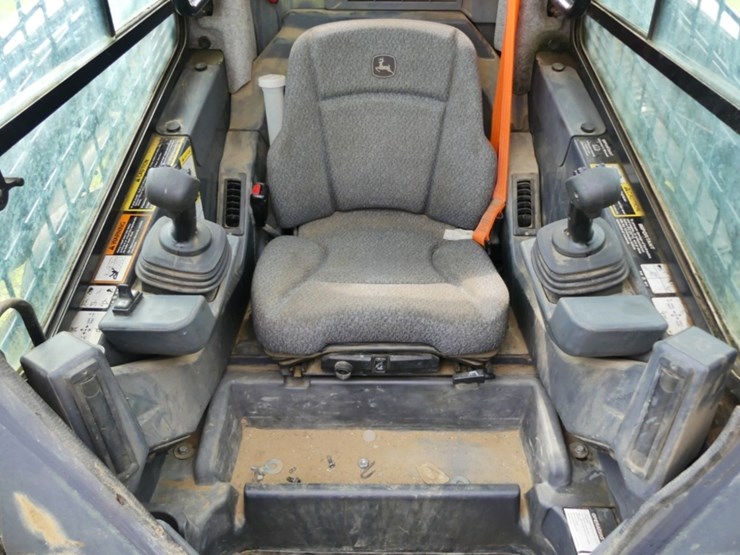 deere-333g-image-14