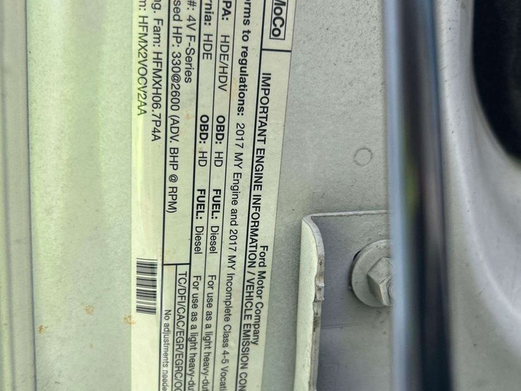 2017-ford-f550-image-11