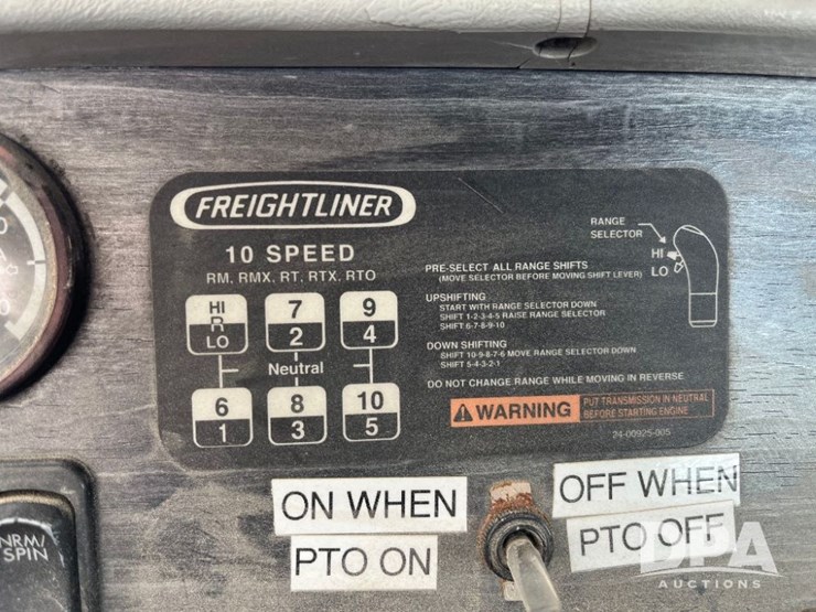 2009-freightliner-truck-(jn2397,-unit-277091)-image-69