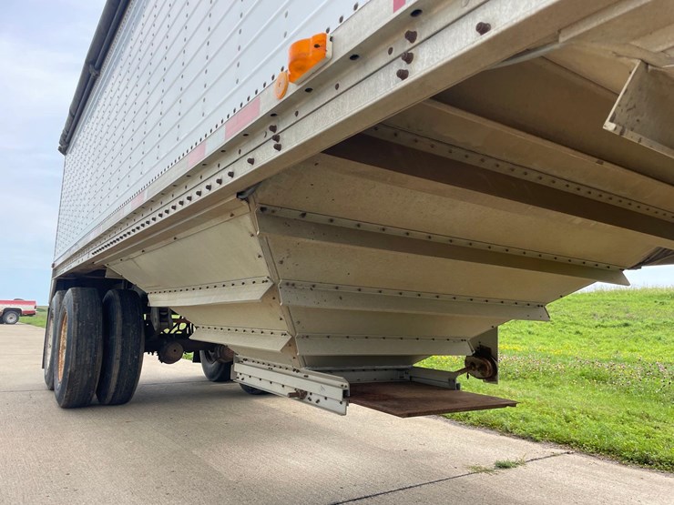 1993-wilson-grain-trailer-image-27
