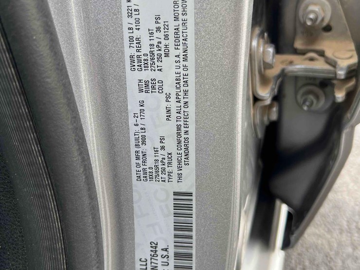 2021-ram-1500-big-horn-image-58