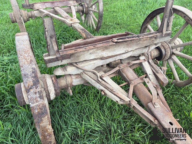wooden-wheel-running-gear-image-13