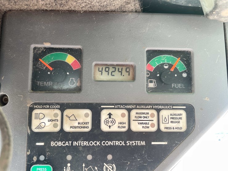bobcat-t300-image-23