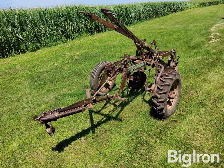 john-deere-44-image-1