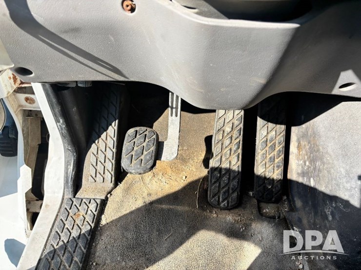 2000-sterling-dry-tender-truck-(gp11245,-unit-123831)-image-87