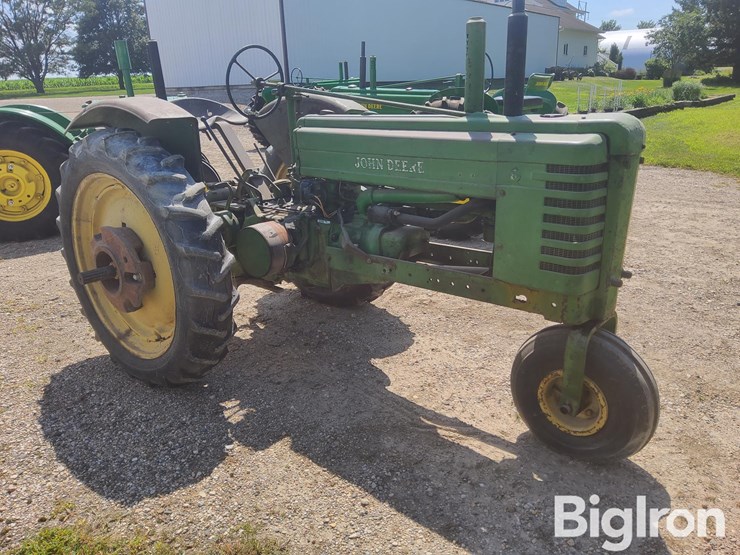 1944-john-deere-b-image-3