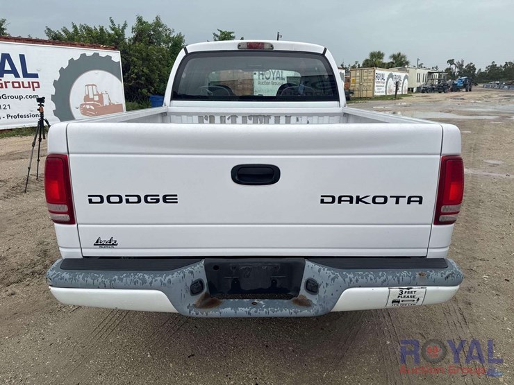 2004-dodge-dakota-image-22