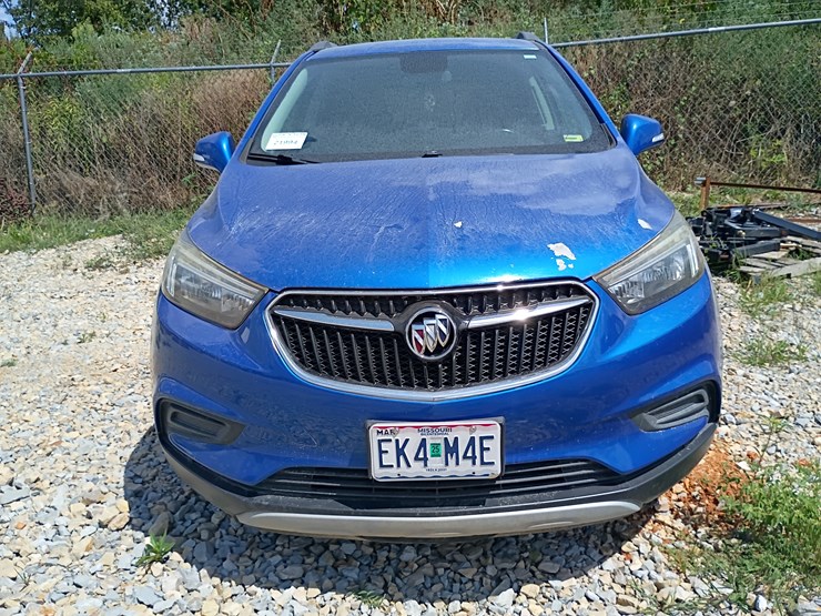 2017-buick-encore-image-15