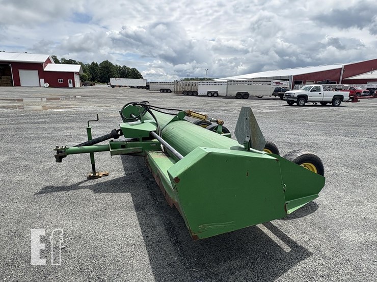 john-deere-27-image-3