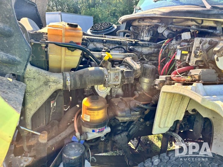 2011-freightliner-truck-(gp11247,-unit-115385)-image-44