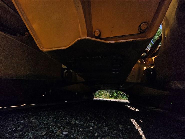 2018-komatsu-d37px-23-image-28