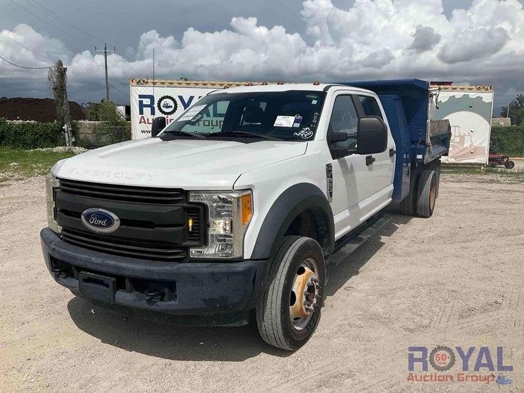 2017-ford-f450-image-1