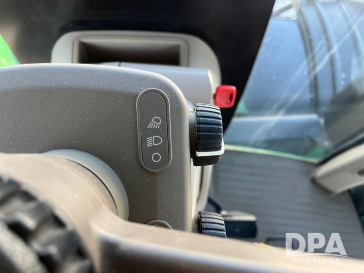 2019-john-deere-f4365-image-79