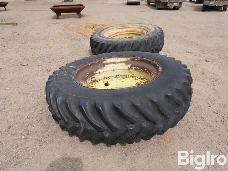 18.4-42-w-38"-jd-centers-tires-image-2