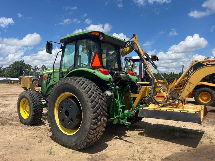 john-deere-6105d-image-2