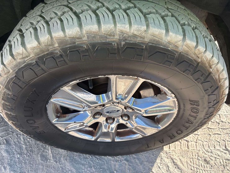 2015-ford-f150-image-25