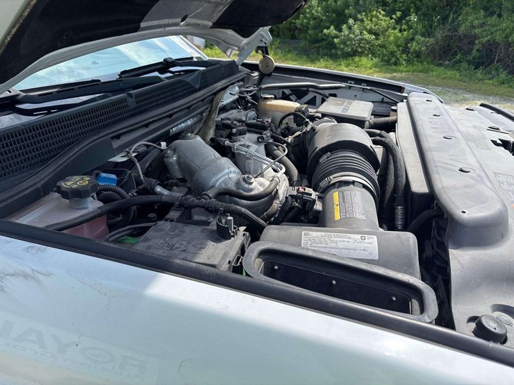 2018-gmc-sierra-2500-image-21