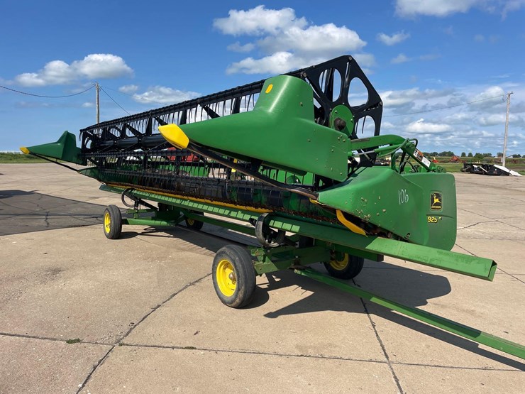 john-deere-925f-image-1