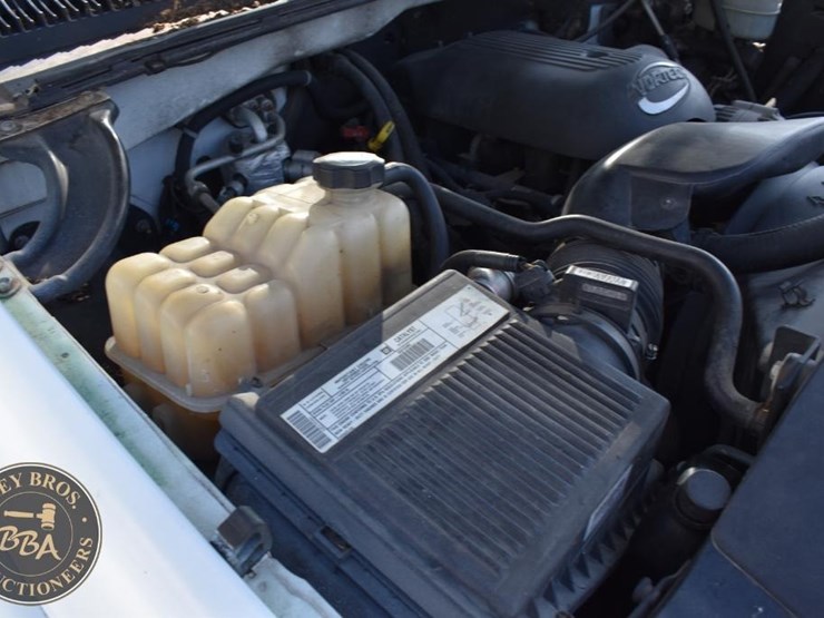 2002-gmc-sierra-2500hd-image-52