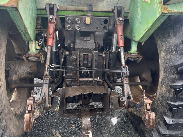deutz-fahr-dx130-image-9