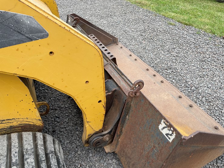 2007-caterpillar-257b-image-31