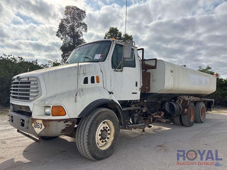 2004-sterling-l8500-image-1