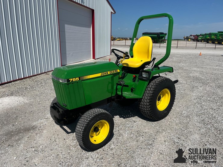 john-deere-755-image-1