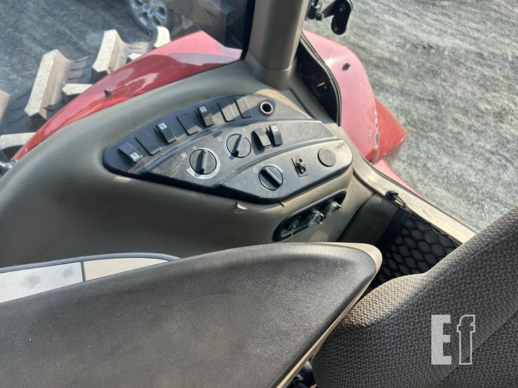 2015-case-ih-magnum-240-cvt-image-13