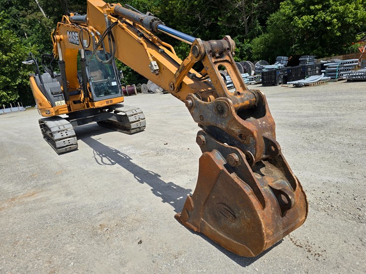 2014-case-cx145c-image-65