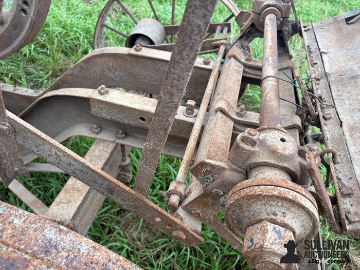 economy-12-hp-hit-&-miss-engine-image-12
